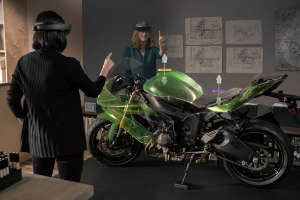 A simulation of Real Time Collaboration on Hololens